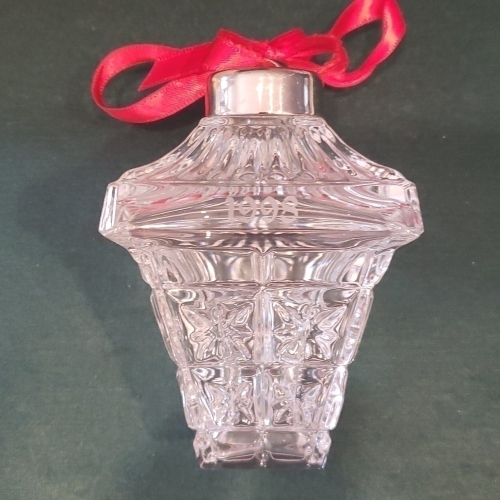 Waterford 8th Edition Ball ornament 1998